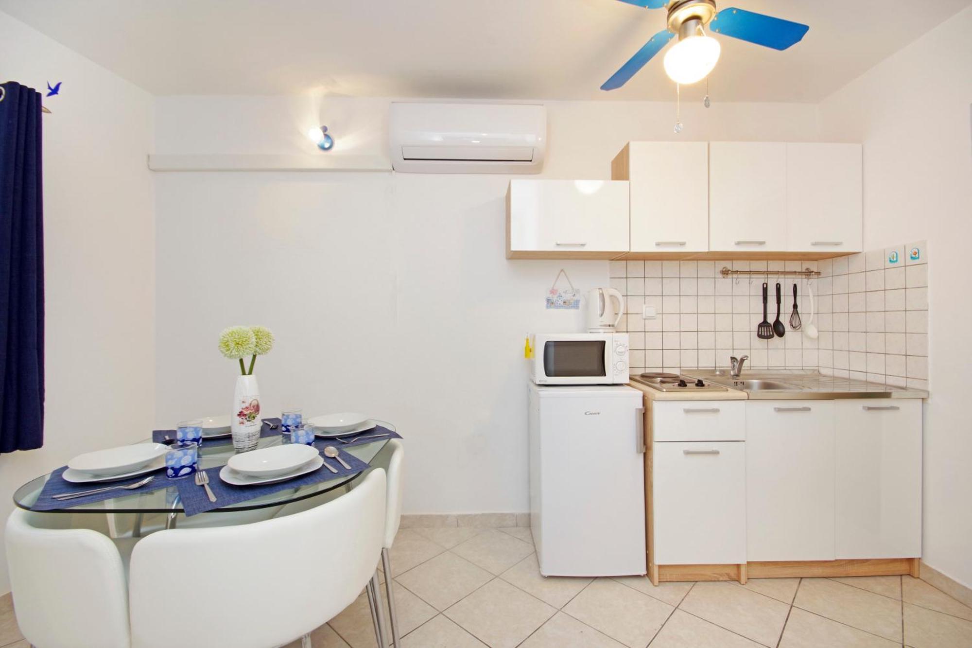 Appartement Zal à Betina  Extérieur photo