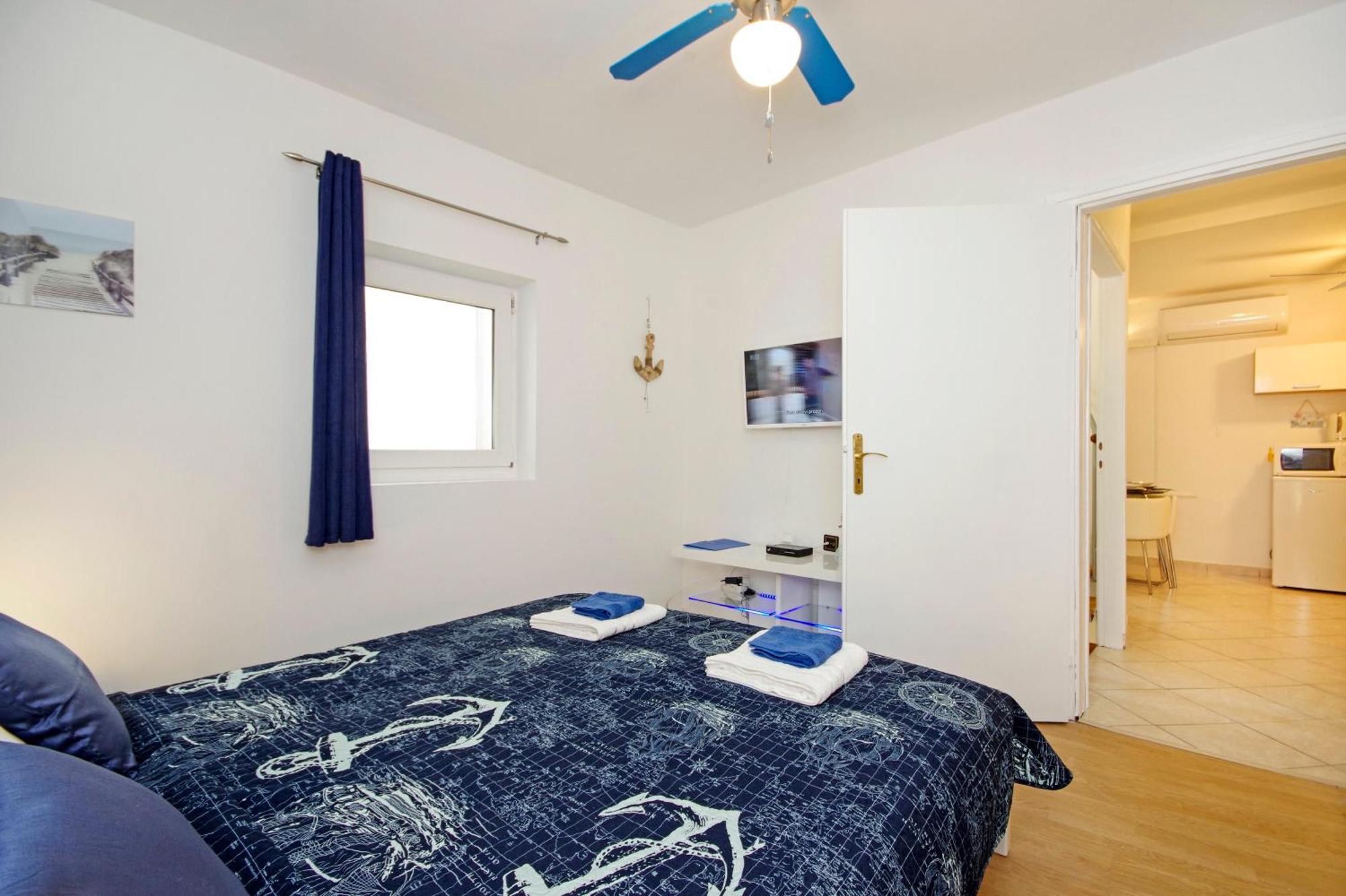 Appartement Zal à Betina  Extérieur photo