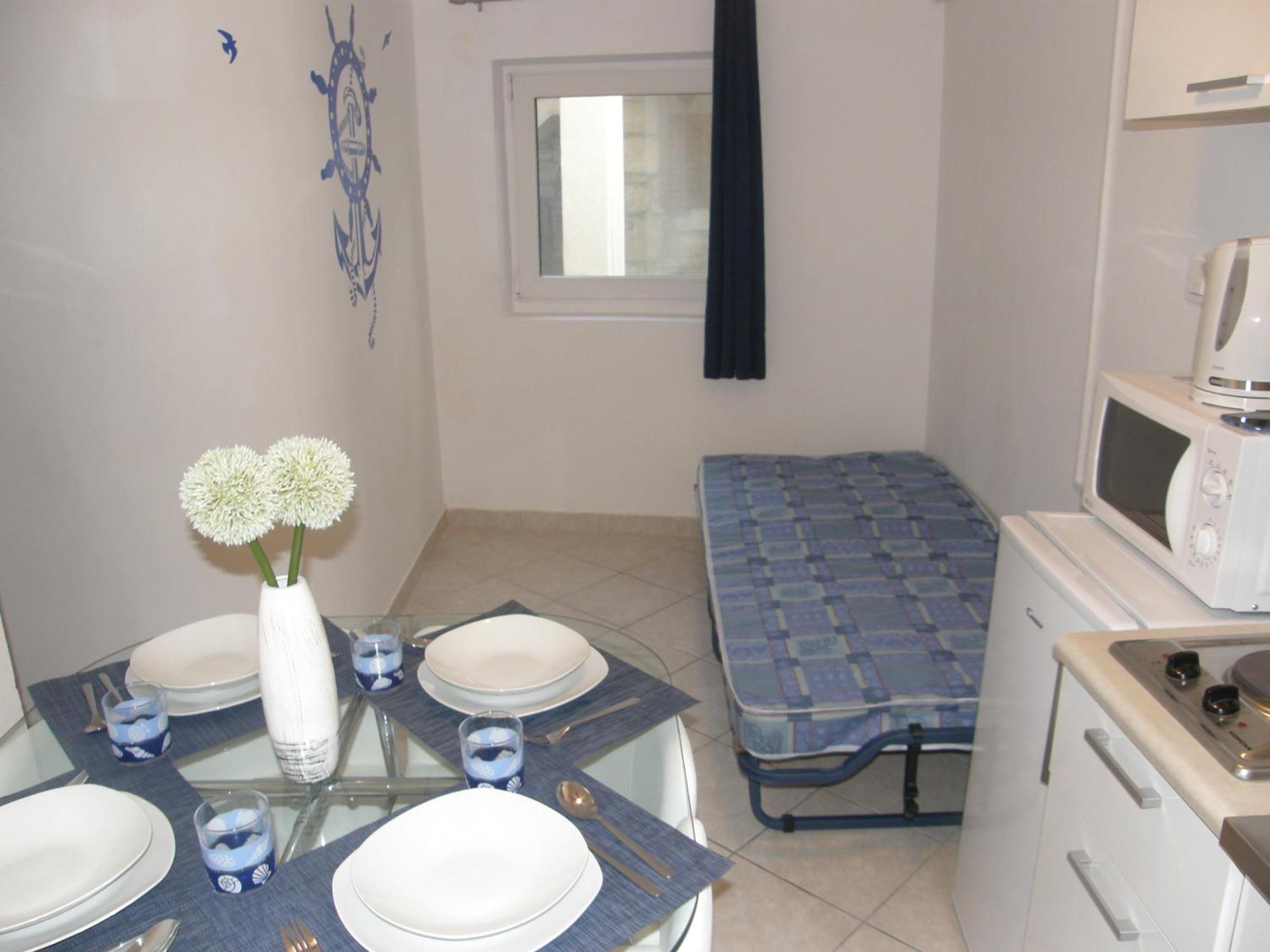 Appartement Zal à Betina  Extérieur photo