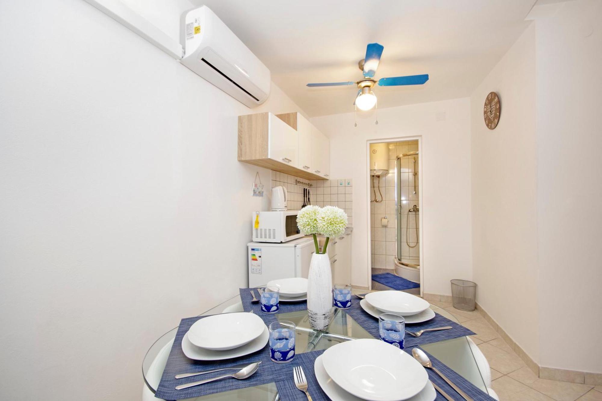 Appartement Zal à Betina  Extérieur photo