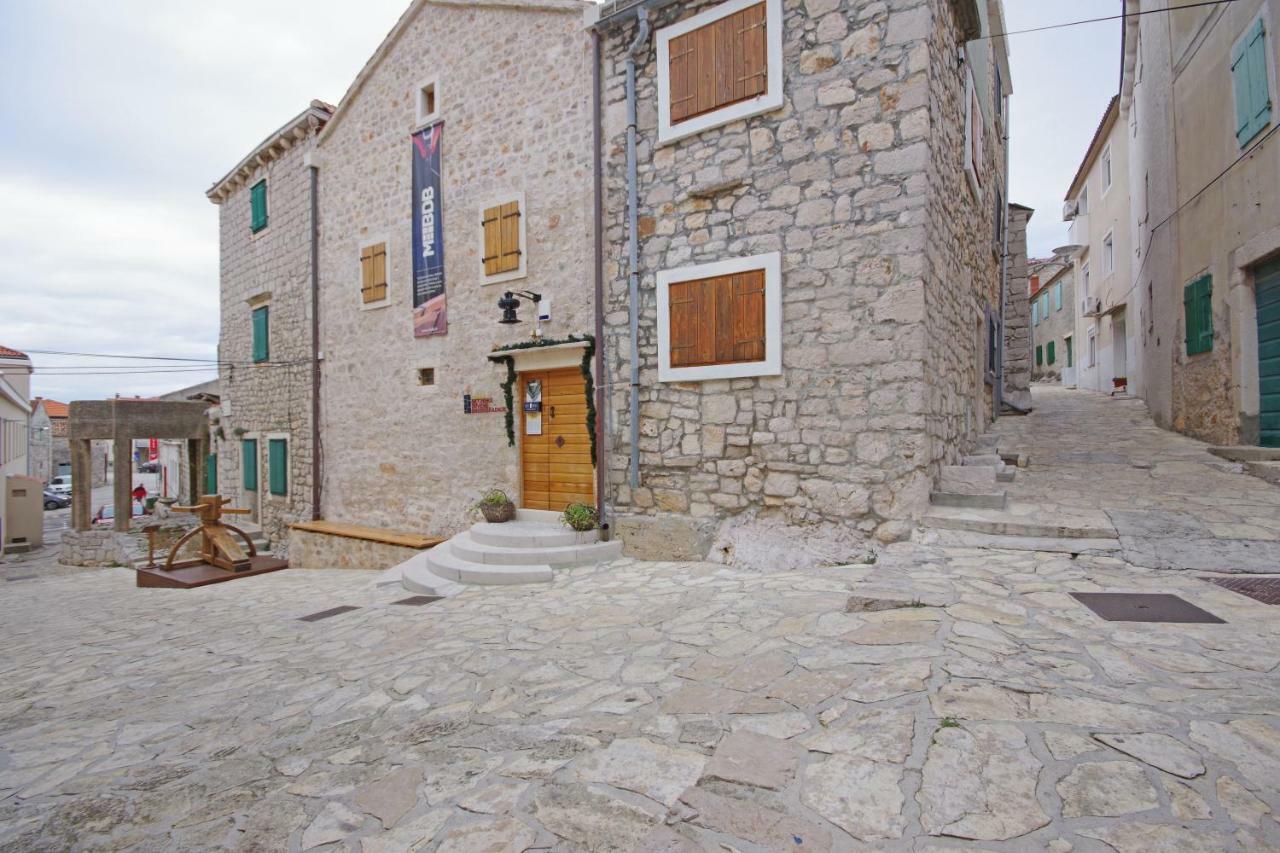 Appartement Zal à Betina  Extérieur photo