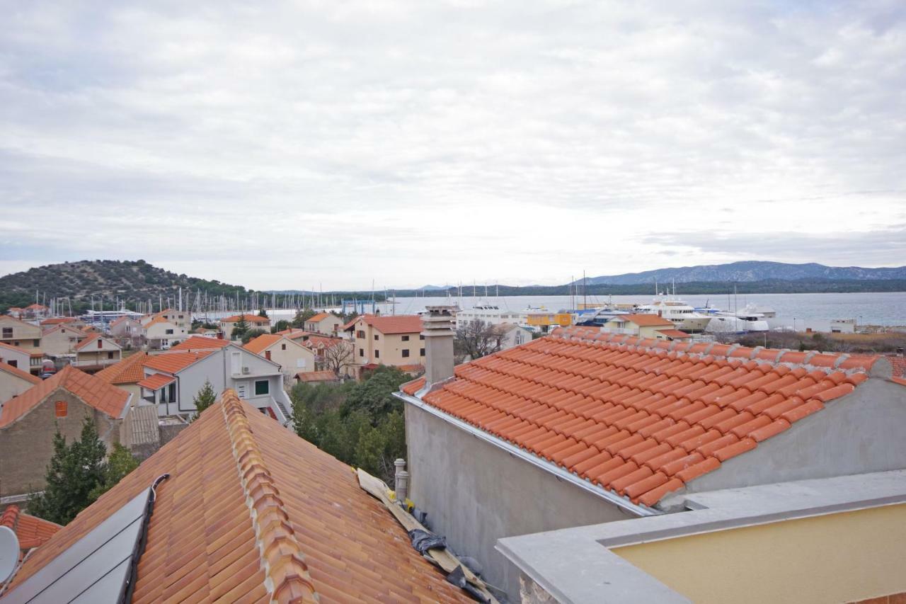 Appartement Zal à Betina  Extérieur photo