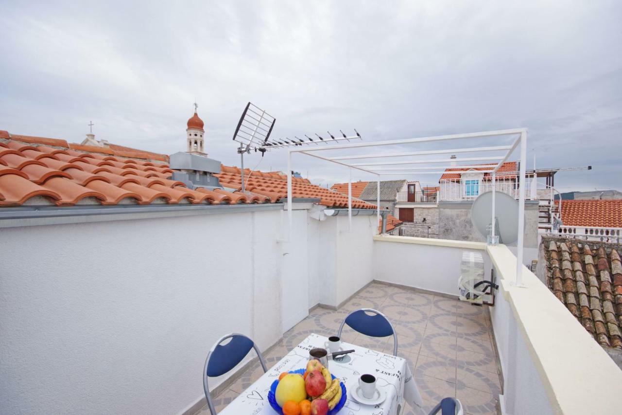 Appartement Zal à Betina  Extérieur photo