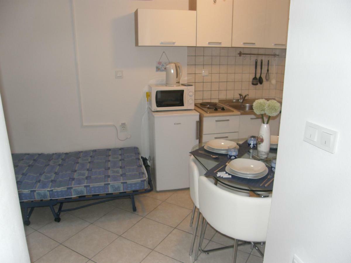Appartement Zal à Betina  Extérieur photo